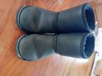 Zwarte leren Uggs, maat 26, Gebruikt, UGG, Meisje, Ophalen of Verzenden