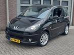 Peugeot 1007 1.6-16V SesamSporty 2006 Automaat Airco 99000KM, Auto's, Peugeot, Gebruikt, 4 cilinders, 4 stoelen, Zwart