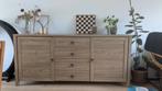 Bruin dressoir met deuren en lades, Huis en Inrichting, Kasten | Dressoirs, Ophalen, Zo goed als nieuw, 200 cm of meer, 25 tot 50 cm