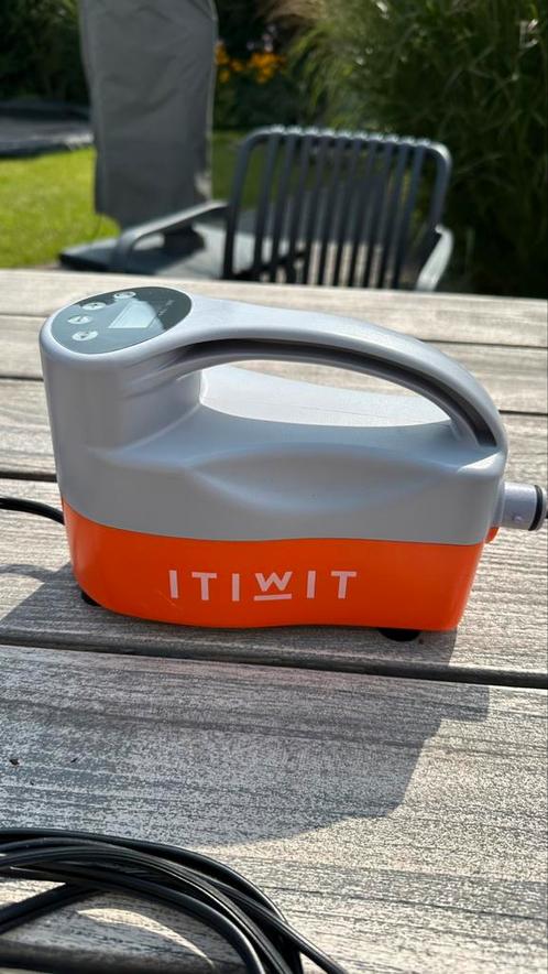 Itiwit electrische pomp voor SUP, Watersport en Boten, Suppen, Zo goed als nieuw, SUP-accessoire, Ophalen