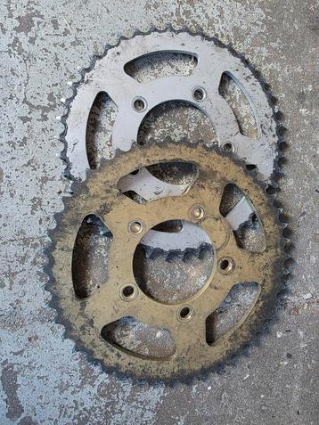 Achtertandwielen 520 - 43 & 46 tands 80mm hartafstand. beschikbaar voor biedingen