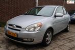 Hyundai Accent 1.4i EK Airco, Elektrische ramen, LM Velgen,, Voorwielaandrijving, Gebruikt, Zwart, 4 cilinders