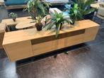 Stijlvol eiken dressoir 240 cm - showroom model, Huis en Inrichting, Ophalen, Eikenhout, Zo goed als nieuw, 200 cm of meer