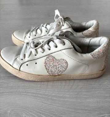 Essentiel Antwerp sneakers wit hartje 38 beschikbaar voor biedingen
