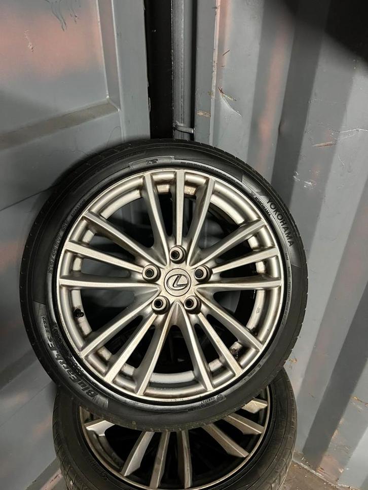 Lexus Velgen 17 Inch banden Goodyear Ultragrip Michelin X, Auto-onderdelen, Banden en Velgen, Velg(en), Zomerbanden, 17 inch, 225 mm