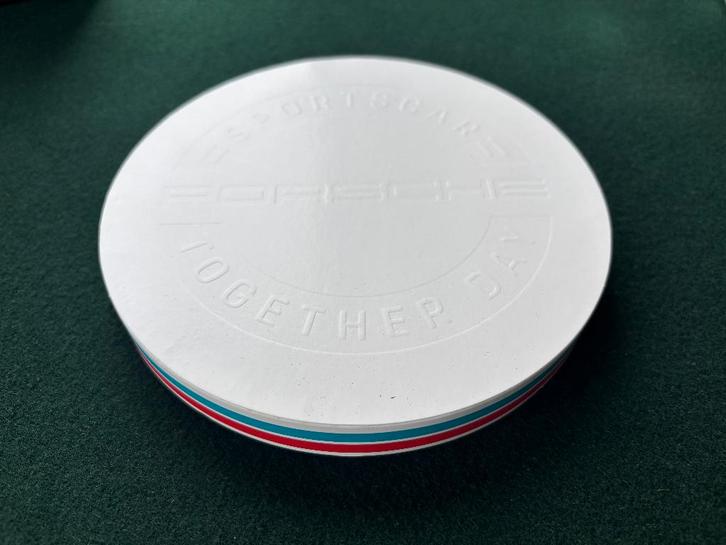 Porsche 70 jaar stickers Sportscar Togetherday 2019., Hobby en Vrije tijd, Stickers en Plaatjes, Nieuw, Meerdere stickers, Ophalen of Verzenden