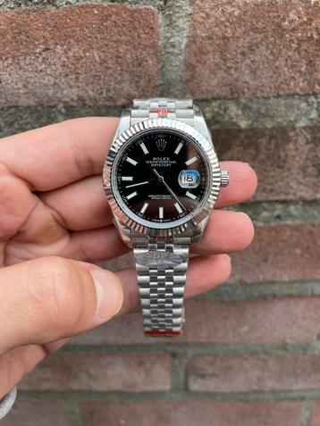 Rolex Datejust 41mm zwart beschikbaar voor biedingen