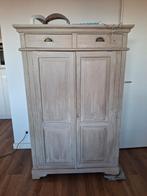 Antieke kast met lades, Ophalen