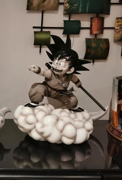 Dragon Ball - Kid Goku Figure Class 1/3 Grey version !, Verzamelen, Poppetjes en Figuurtjes, Zo goed als nieuw, Ophalen of Verzenden
