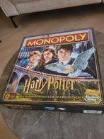 Gloednieuw Harry Potter Monopoly - Superleuk!, Hobby en Vrije tijd, Gezelschapsspellen | Bordspellen, Vijf spelers of meer, Ophalen