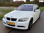 BMW 3-serie Touring 320i ECC Audio-CD/Navi Cruise LMV 18" ES, 4 cilinders, 150 pk, Wit, 11 km/l