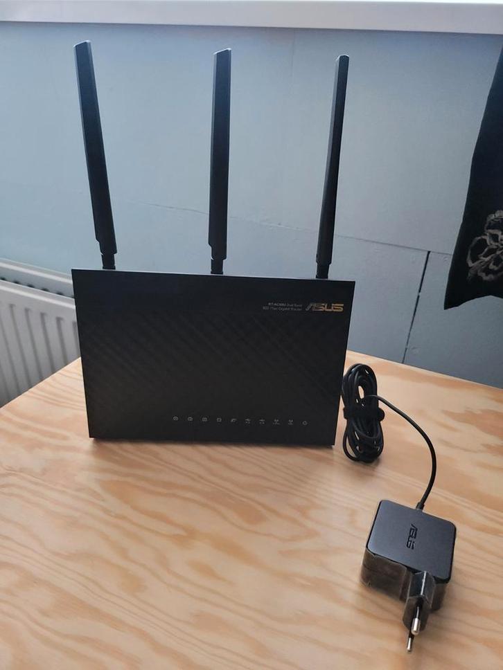 Asus RT-AC68U Router - Krachtige WiFi!, Computers en Software, Routers en Modems, Gebruikt, Router, Ophalen of Verzenden