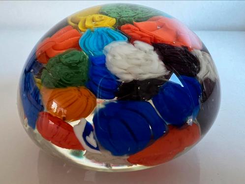 Vintage Murano Italy  Millefiori Paperweight Jaren 70, Antiek en Kunst, Antiek | Glas en Kristal, Ophalen of Verzenden