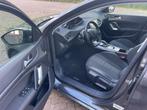 Peugeot 308 SW 1.2 PureTech Blue Lease Premium / AUTOMAAT, Stof, Gebruikt, 1199 cc, Parkeersensor