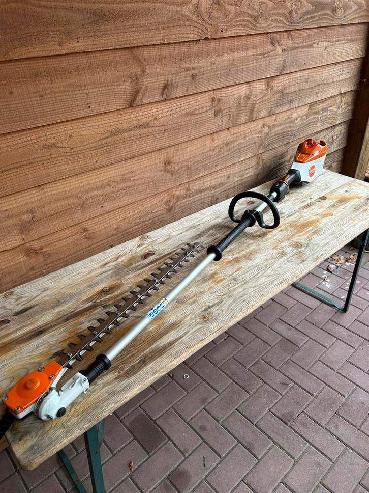 STIHL HLA 135 accu stokheggenschaar, Tuin en Terras, Heggenscharen, Zo goed als nieuw, Accu, Ophalen