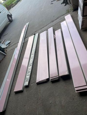 Dagkanten mdf 6mm, verschillende maten beschikbaar voor biedingen