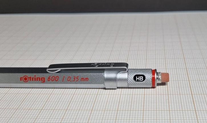 rOtring 600 0.35mm vulpotlood zilver, Verzamelen, Pennenverzamelingen, Nieuw, Vulpen, Overige merken, Ophalen of Verzenden
