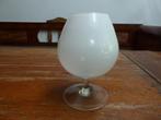 Vintage witte opaline coupe - vaas, 19 cm.