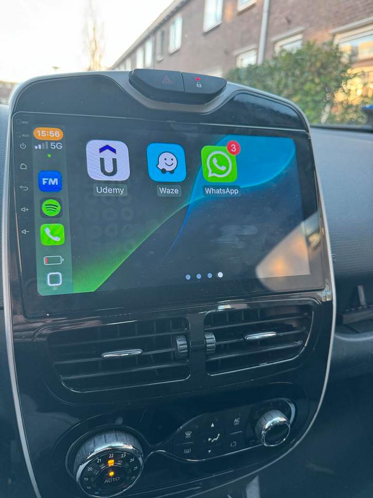 Carplay | Autoradio/navigatie | Renault Clio 2012 - 2017, Auto diversen, Autonavigatie, Nieuw, Ophalen of Verzenden