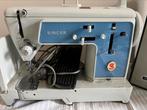 Singer naaimachine met opberg koffer., Hobby en Vrije tijd, Naaimachines en Toebehoren, Ophalen of Verzenden, Gebruikt, Naaimachine