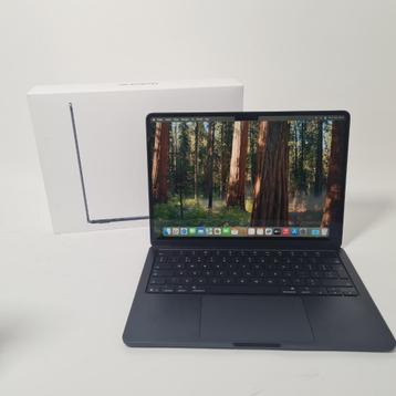 Apple MacBook Air 2025 13 inch | M4 | 16GB | 256GB beschikbaar voor biedingen