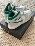 Nike Air Jordan 1 Mid (GS) Maat 38.5, Jongen of Meisje, Nieuw, Ophalen of Verzenden, Nike air jordan