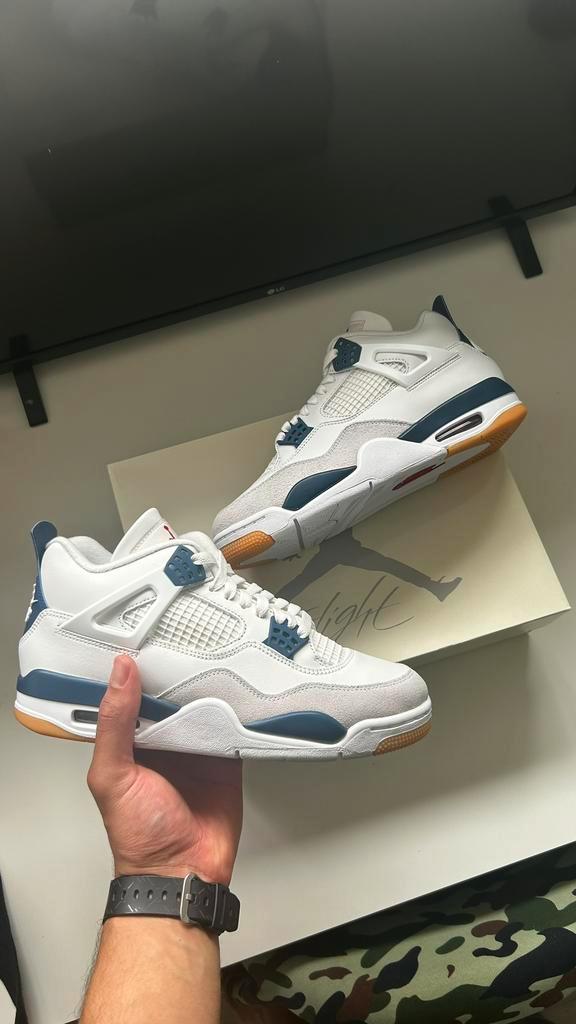 Air Jordan 4 Retro SB navy, Kleding | Heren, Schoenen, Nieuw, Wit, Ophalen of Verzenden