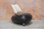 ZGAN! Leolux Pallone design fauteuil zwart en gebr wit leer, Leolux, Leolux, Design, 75 tot 100 cm