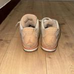 Jordan 4 Shimmer - Maat 38, Ophalen of Verzenden, Gedragen, Beige, Sneakers of Gympen