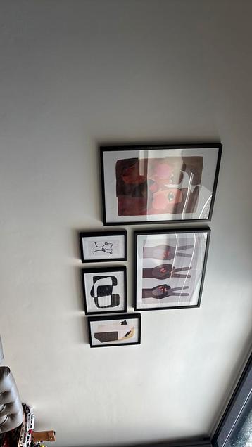 Fotolijsten met posters beschikbaar voor biedingen