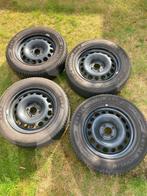 Te koop winterbanden op stalen velg Citroen C3 Aircross, Auto-onderdelen, Banden en Velgen, Ophalen, 16 inch, Winterbanden, Band(en)
