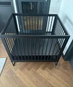 Kidsmill box zwart met boxkleed en boxzak., Ophalen, Zo goed als nieuw, Boxkleed