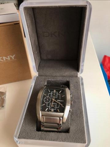 DKNY horloge NY-1234  beschikbaar voor biedingen