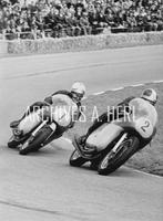 MV Agusta 500 4  Mike Hailwood  Agostini  Dutch TT foto, Verzamelen, Verzenden, Foto, Nieuw, Voor 1940