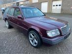 Mercedes w124 station project auto met duitse papieren, Auto's, Particulier, Te koop