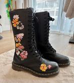 Dr. Martens floral high boots, Kleding | Dames, Schoenen, Ophalen of Verzenden, Hoge laarzen, Zo goed als nieuw, Zwart
