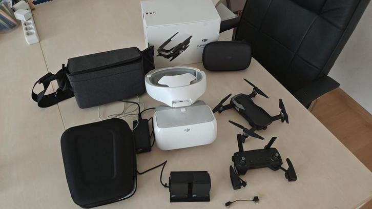 DJI Mavic Air Fly More Combo + DJI Goggles - Prachtige set., Audio, Tv en Foto, Drones, Zo goed als nieuw, Ophalen of Verzenden