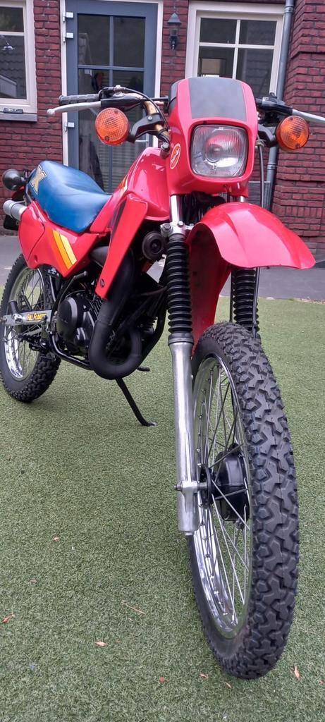 Suzuki Tsx met kenteken, Fietsen en Brommers, Brommers | Crossbrommers, Zo goed als nieuw, Suzuki, Ophalen