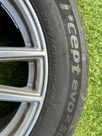 Winterbanden te koop!!, Ophalen, 18 inch, Winterbanden, 225 mm