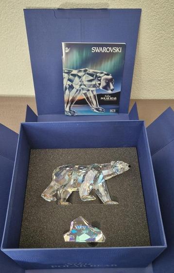 Swarovski  Poolbeer Siku, jaarstuk 2011    beschikbaar voor biedingen