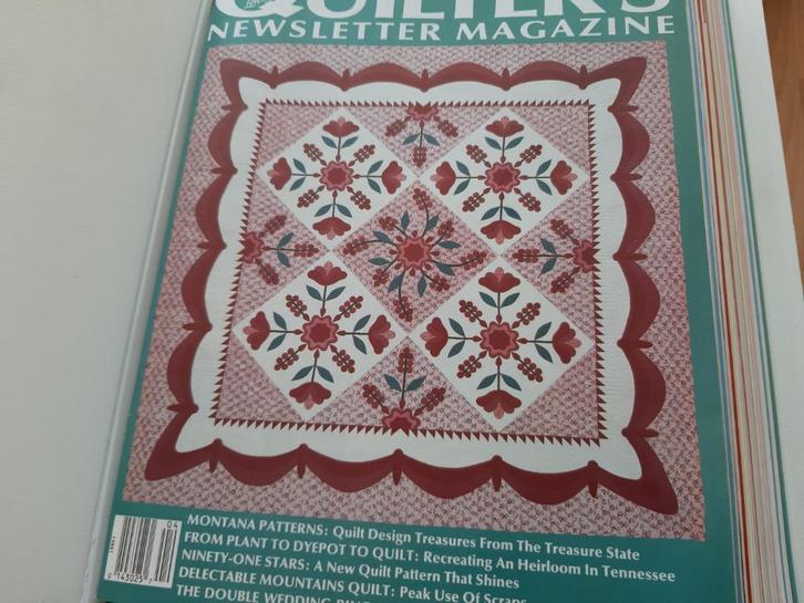 16 x Nummers Quilter's newsletter magazine --- (€1 per blad), Boeken, Tijdschriften en Kranten, Zo goed als nieuw, Overige typen