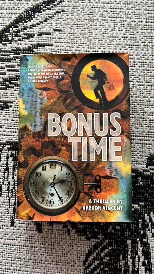 Boek Bonus time te koop, Boeken, Science fiction, Gelezen, Ophalen of Verzenden