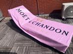 XL exclusief badlaken van MOËT & CHANDON in pink roze ‼️, Huis en Inrichting, Ophalen of Verzenden, Nieuw, Overige typen