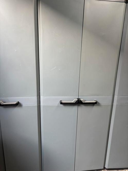 4 Keter Piu Kunststof opbergkasten met 3 planken per stuk., Tuin en Terras, Bergingen en Tuinkasten, Zo goed als nieuw, Overige typen