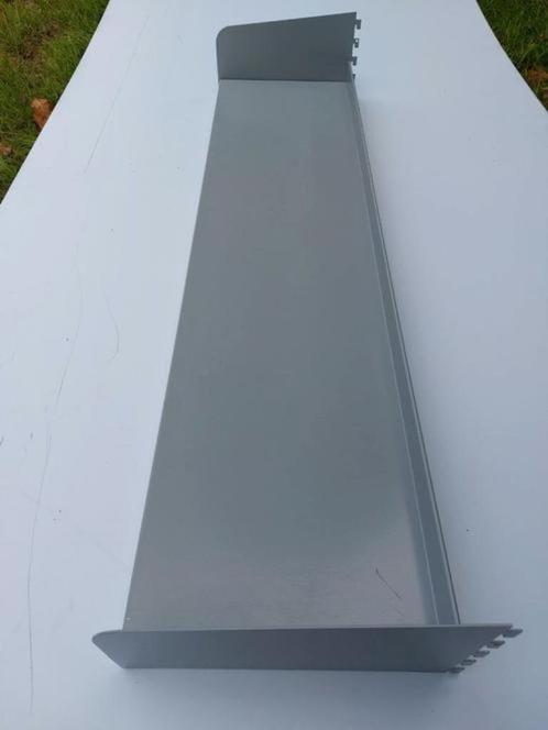 Mooie nieuwe metalen legborden 100 x 25 - inhaakbord, Huis en Inrichting, Woonaccessoires | Wandplanken en Boekenplanken, Nieuw