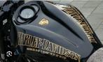 Harley Davidson Airbox cover sticker / Zwart en Goud, Motoren, Onderdelen | Harley-Davidson, Ophalen of Verzenden, Nieuw