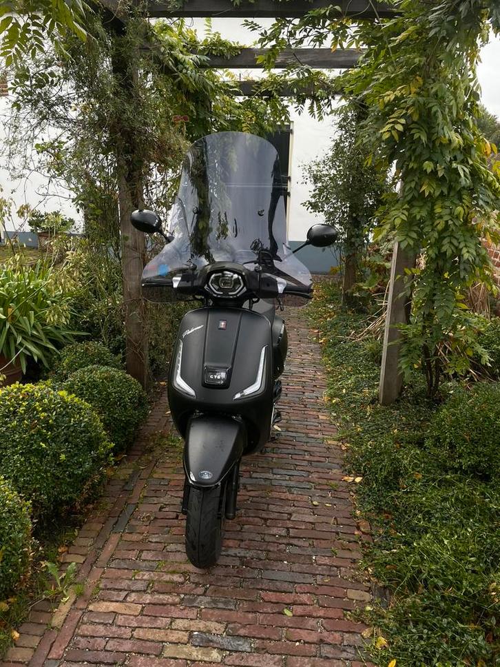 Palermo GTS, Fietsen en Brommers, Snorfietsen en Snorscooters, Zo goed als nieuw, Overige merken, Benzine, Ophalen