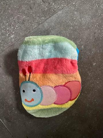 Zacht puppy truitje beschikbaar voor biedingen