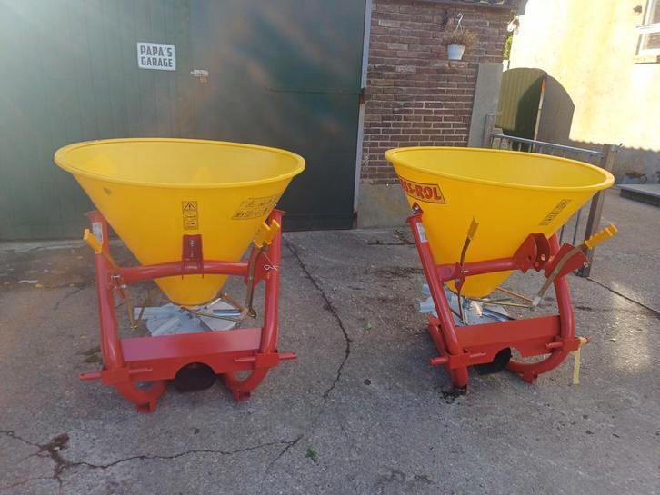 Werktuigen minitrekker grondfrees grondbak klepelmaaier, Zakelijke goederen, Agrarisch | Werktuigen, Transport, Ophalen