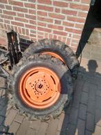 banden mimi tractor ook te gebruiken voor dubbele wielen, Ophalen, Zo goed als nieuw